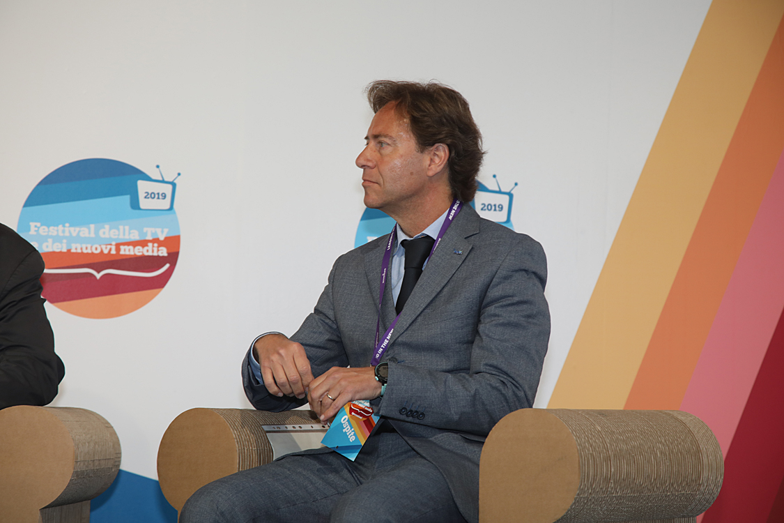 Festival della TV e dei Nuovi Media 2019_091.jpg - FESTIVAL DELLA TV E DEI NUOVI MEDIA 2019 A come Ambiente Le tematiche ambientaliste: dalla cronaca delle catastrofi naturali alla formazione di una vera e propria cultura della prevenzione. Luca Mercalli, Ermete Realacci, Angelo Robotto, Mario Tozzi con Rosy Battaglia